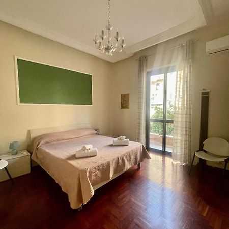 Apartament Dimora Di Maury A Due Passi Dai Trasporti E Da Ballaro Palermo Eksteriør billede