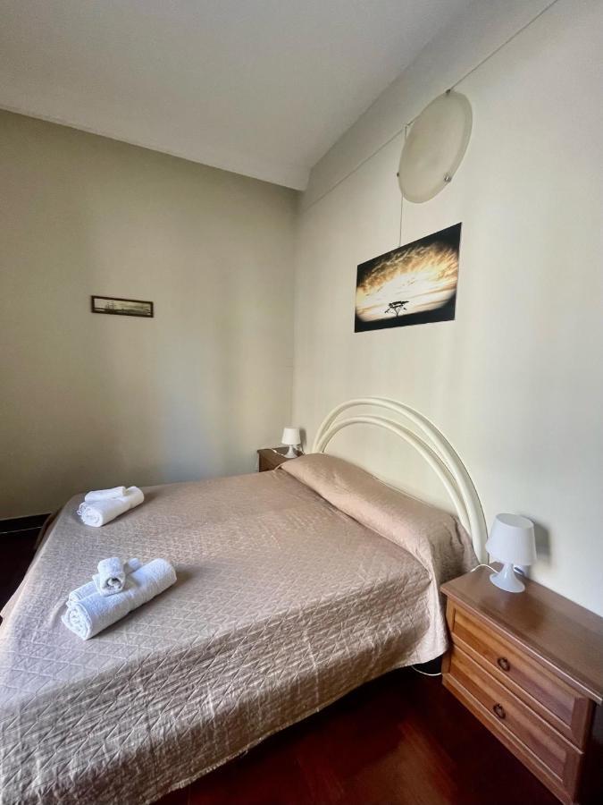 Apartament Dimora Di Maury A Due Passi Dai Trasporti E Da Ballaro Palermo Eksteriør billede
